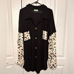 Sunshine & Rodeo Women’s Black Corduroy Leopard Button Down Collared Shacket 3XL